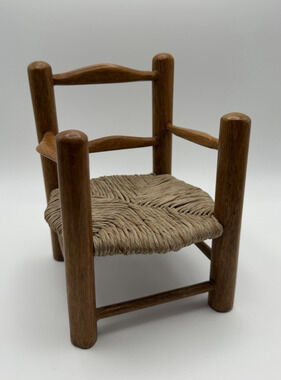 Woven Wicker Ladder Back Vintage Doll Chair 7.5" Tall Plant Stand Bear Display